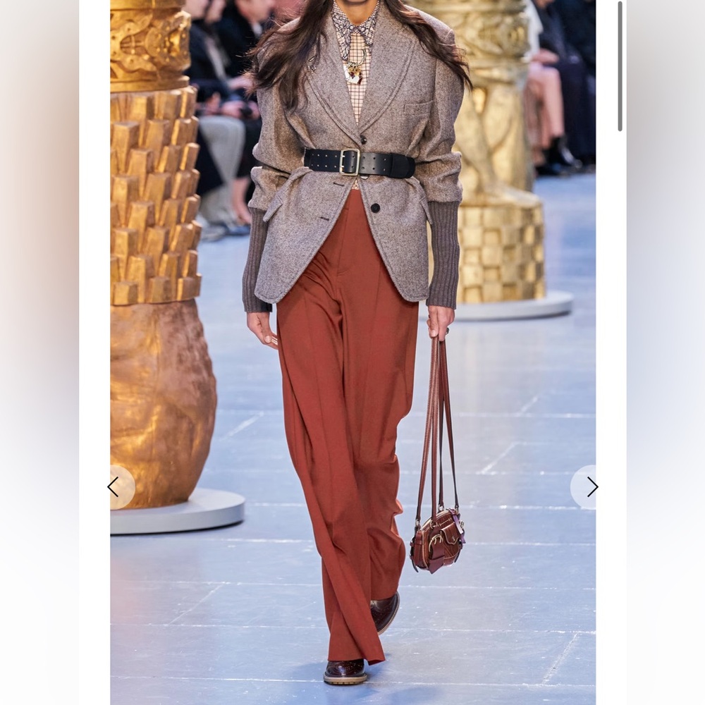 Chloe Brown Coloured Pants 40 (size 30”)